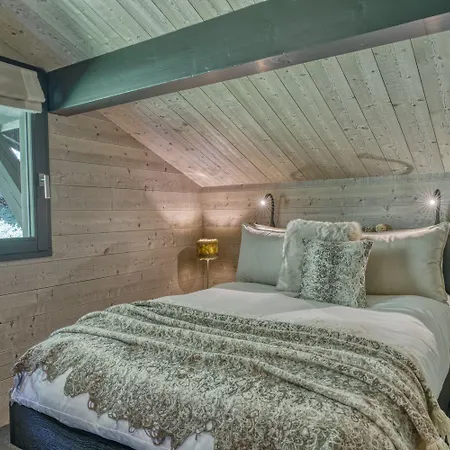 Chalet Taina 4 Bedrooms Lodge Megeve