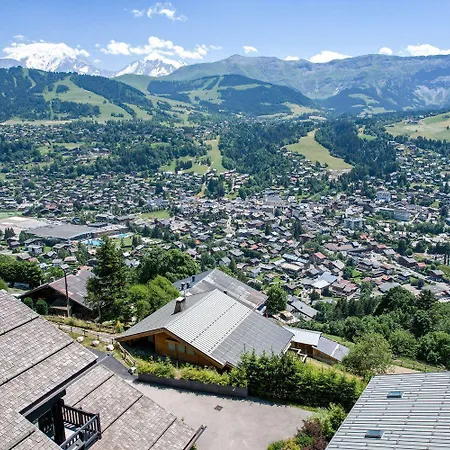 Chalet Taina 4 Bedrooms *